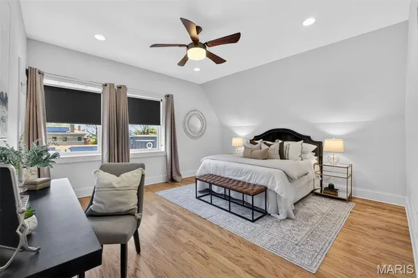 $549,000 | 47 Maryland Plaza, Unit 47C, St. Louis, MO 63108