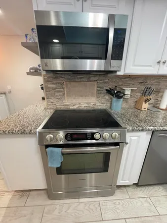 $3,000 | 410 Wilma Circle, Unit 103, Riviera Beach, FL 33404