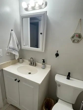 $3,000 | 410 Wilma Circle, Unit 103, Riviera Beach, FL 33404