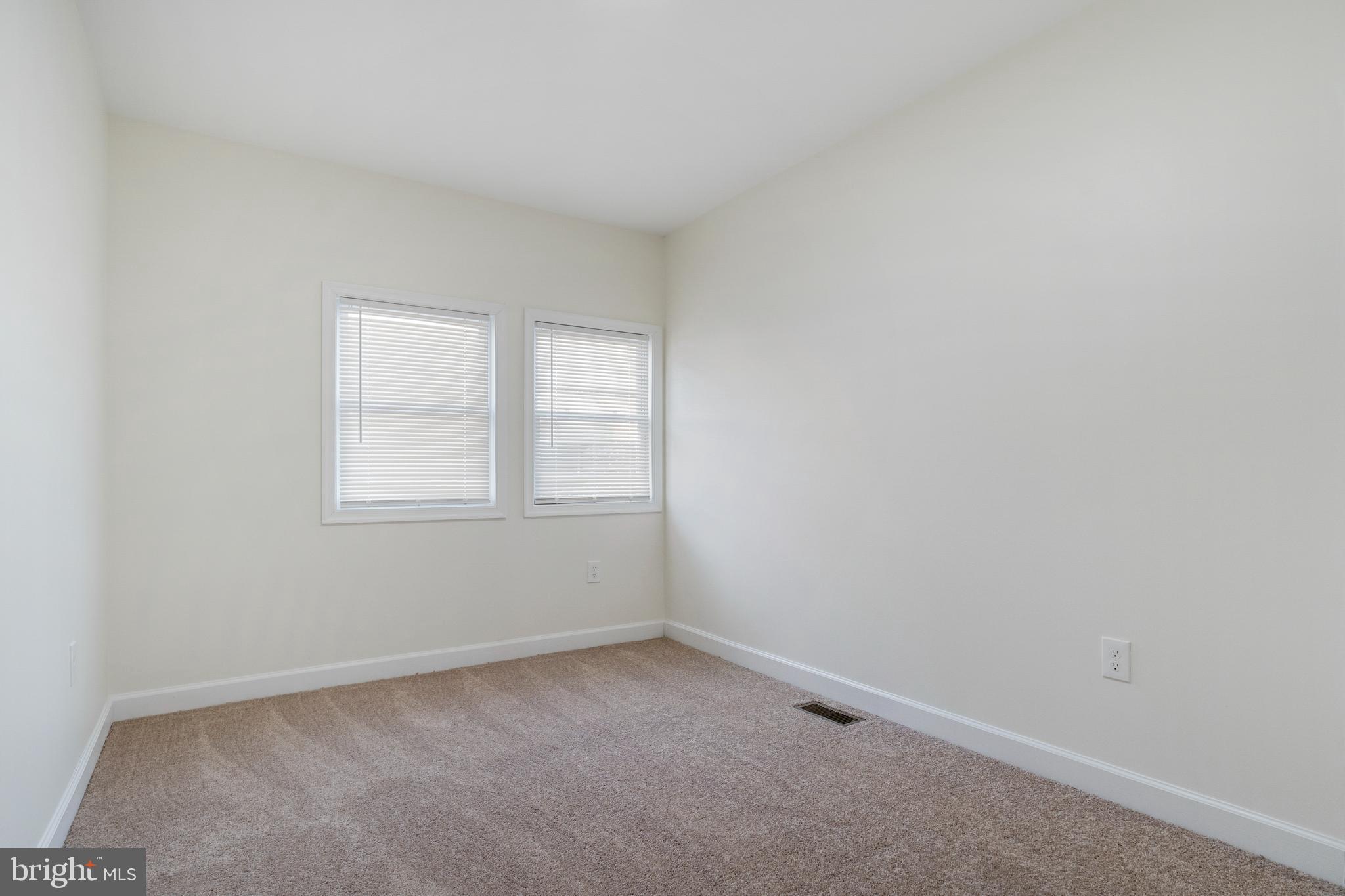 3538 Lynchester Road Baltimore, MD 21215 - Photo 29 of 43 Gallery Image 29