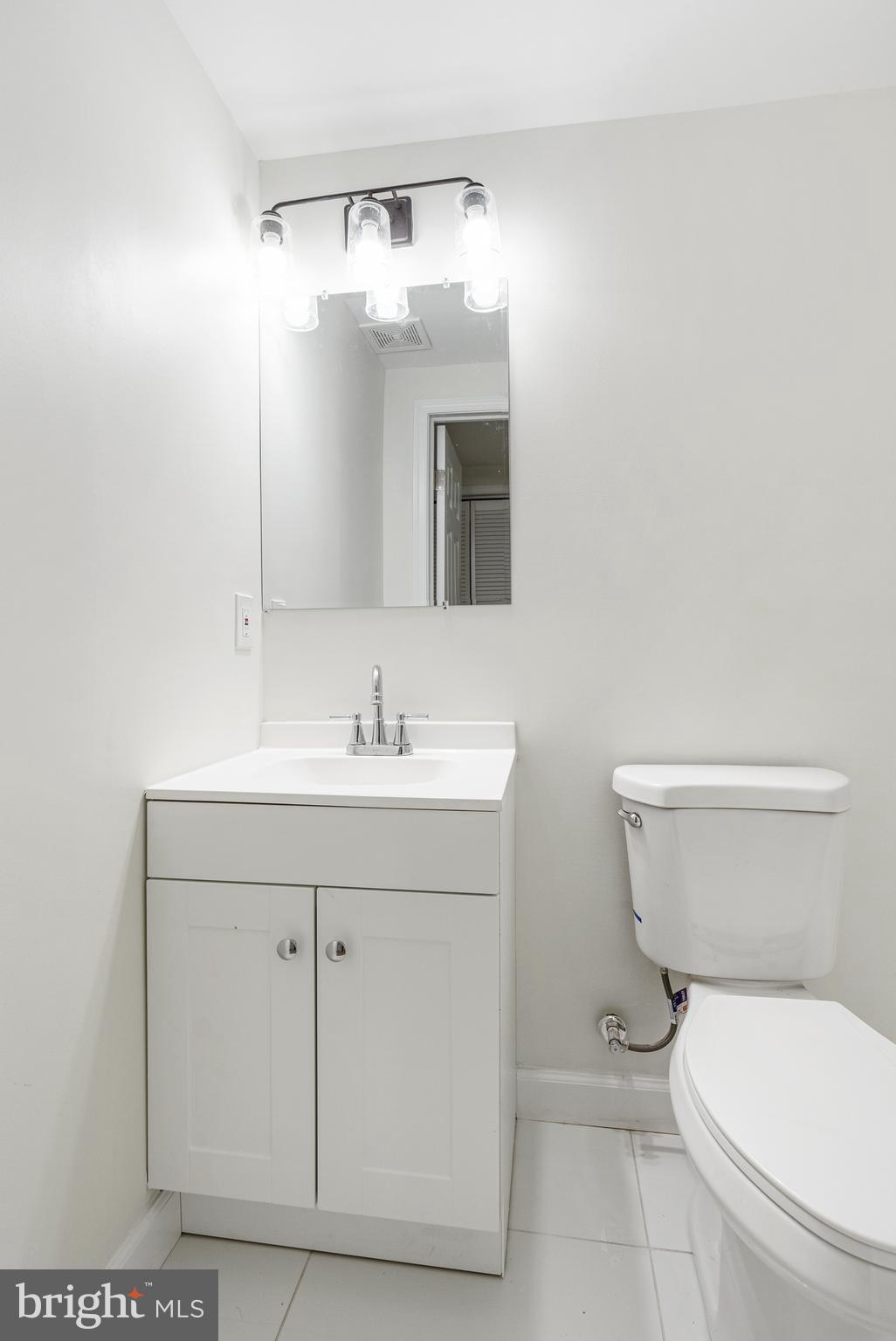 3538 Lynchester Road Baltimore, MD 21215 - Photo 39 of 43 Gallery Image 39