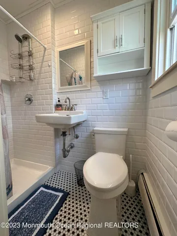 $2,895 | 58 5th Street, Unit F, Highlands, NJ 07732