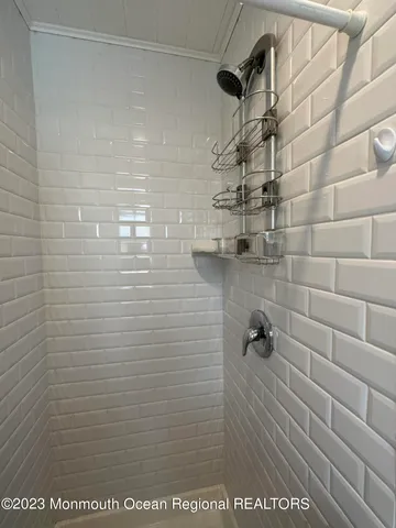 $2,895 | 58 5th Street, Unit F, Highlands, NJ 07732