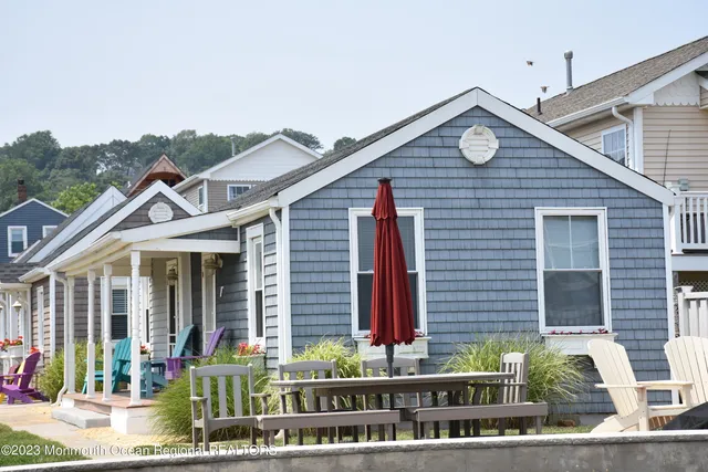 $2,895 | 58 5th Street, Unit F, Highlands, NJ 07732