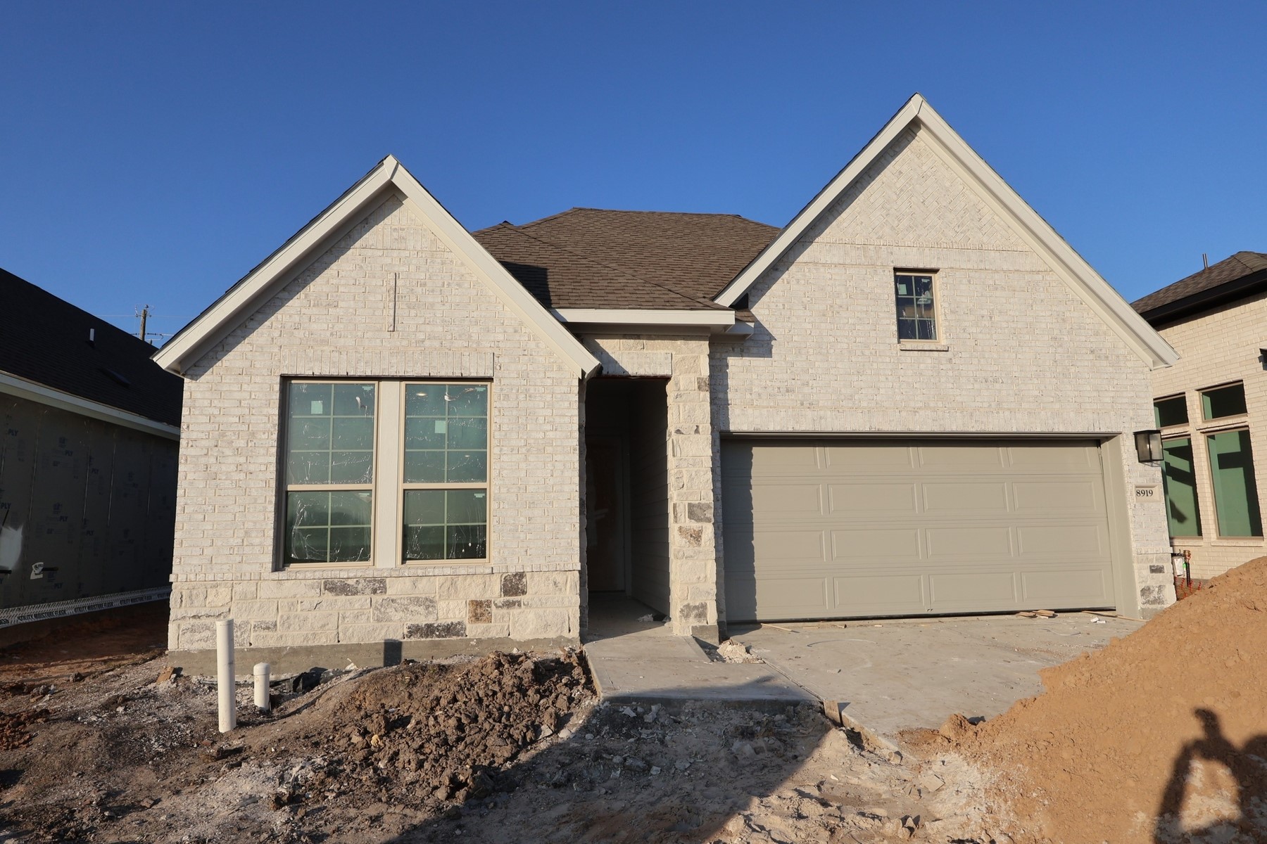 8910 Moose Trail Manvel, TX 77578 - Photo 1 of 21 Welcome to The Gladesdale by David Weekley Homes. **HOME ESTIMATED TO BE COMPLETE MARCH 2026**