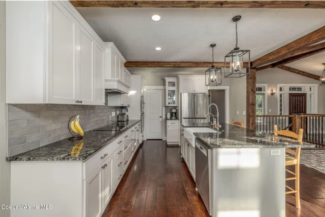 $1,075,000 | 53 Hanaford Court, Blanchard, ID 83804