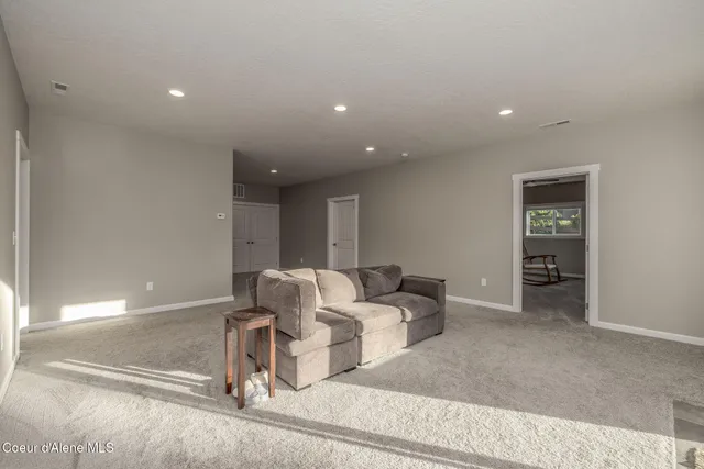 $1,075,000 | 53 Hanaford Court, Blanchard, ID 83804