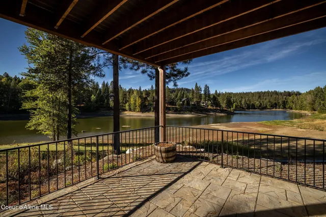 $1,075,000 | 53 Hanaford Court, Blanchard, ID 83804