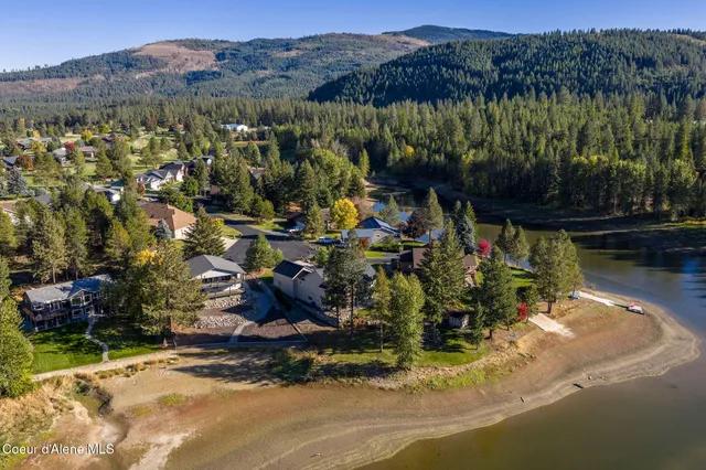 $1,075,000 | 53 Hanaford Court, Blanchard, ID 83804