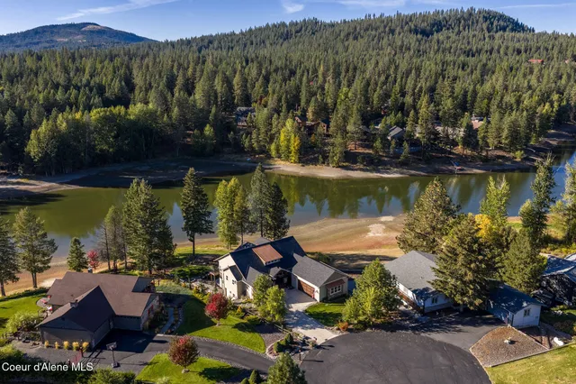 $1,075,000 | 53 Hanaford Court, Blanchard, ID 83804