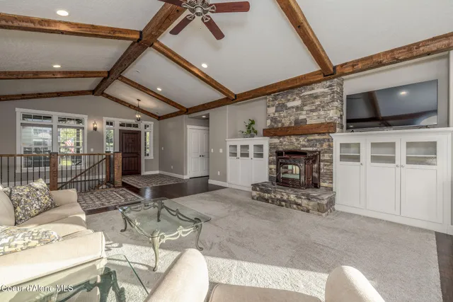 $1,075,000 | 53 Hanaford Court, Blanchard, ID 83804