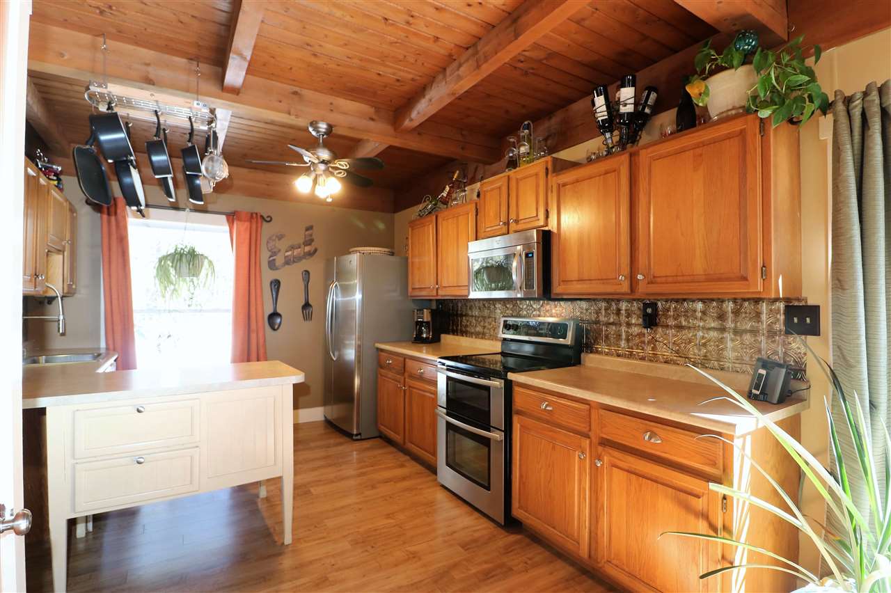 122 Glen Road Gorham, NH 03581 - Photo 6 of 35 Gallery Image 6
