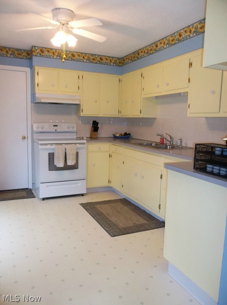 5946 Chapel Road Madison, OH 44057 - Photo 2 of 21