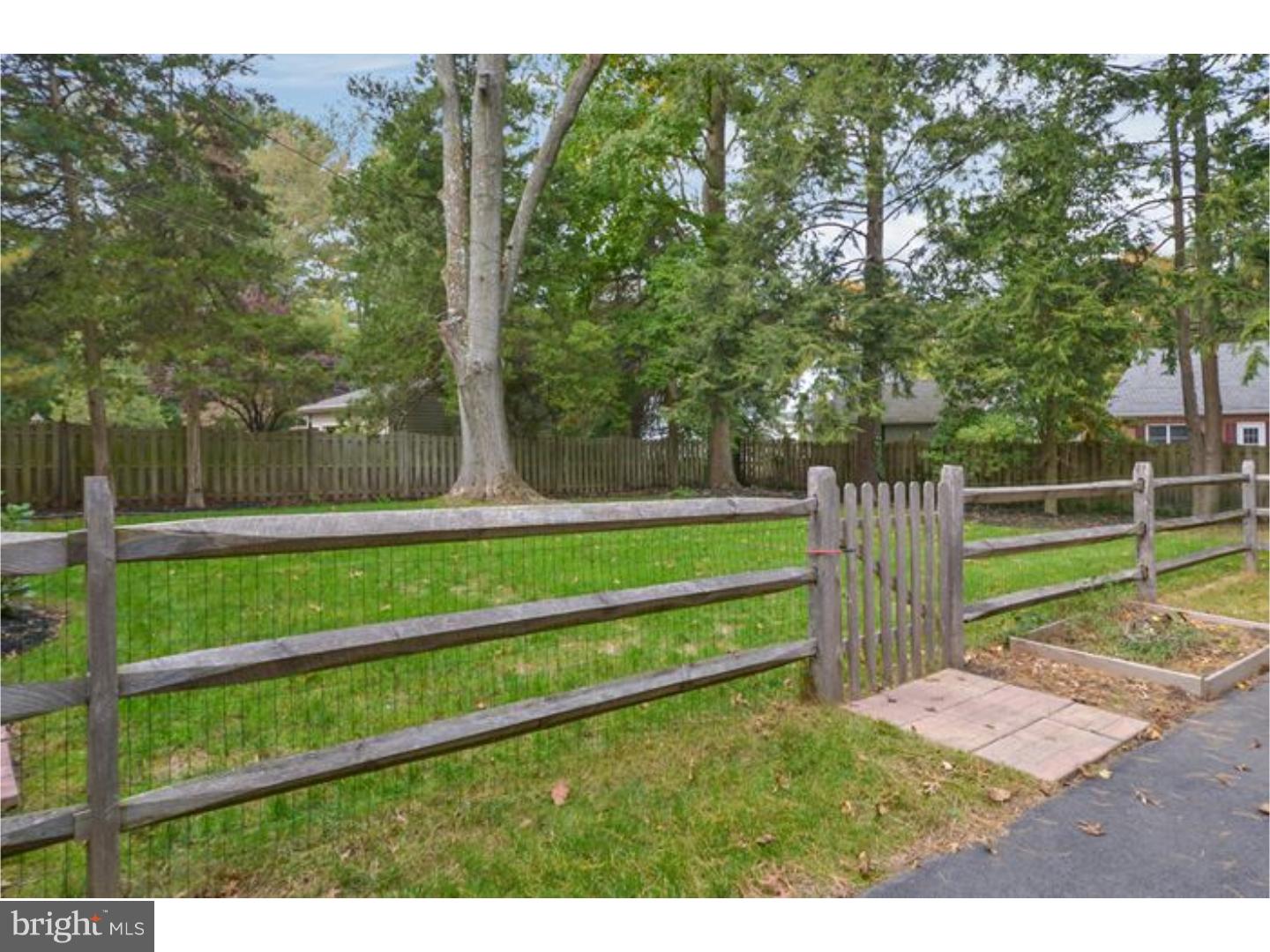 16 Wendover Road Yardley, PA 19067 - Photo 20 of 23 Back Yard