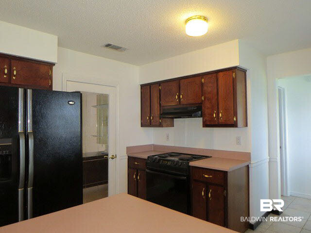 16477 Hunter Lane Foley, AL 36535 - Photo 19 of 31 kitchen