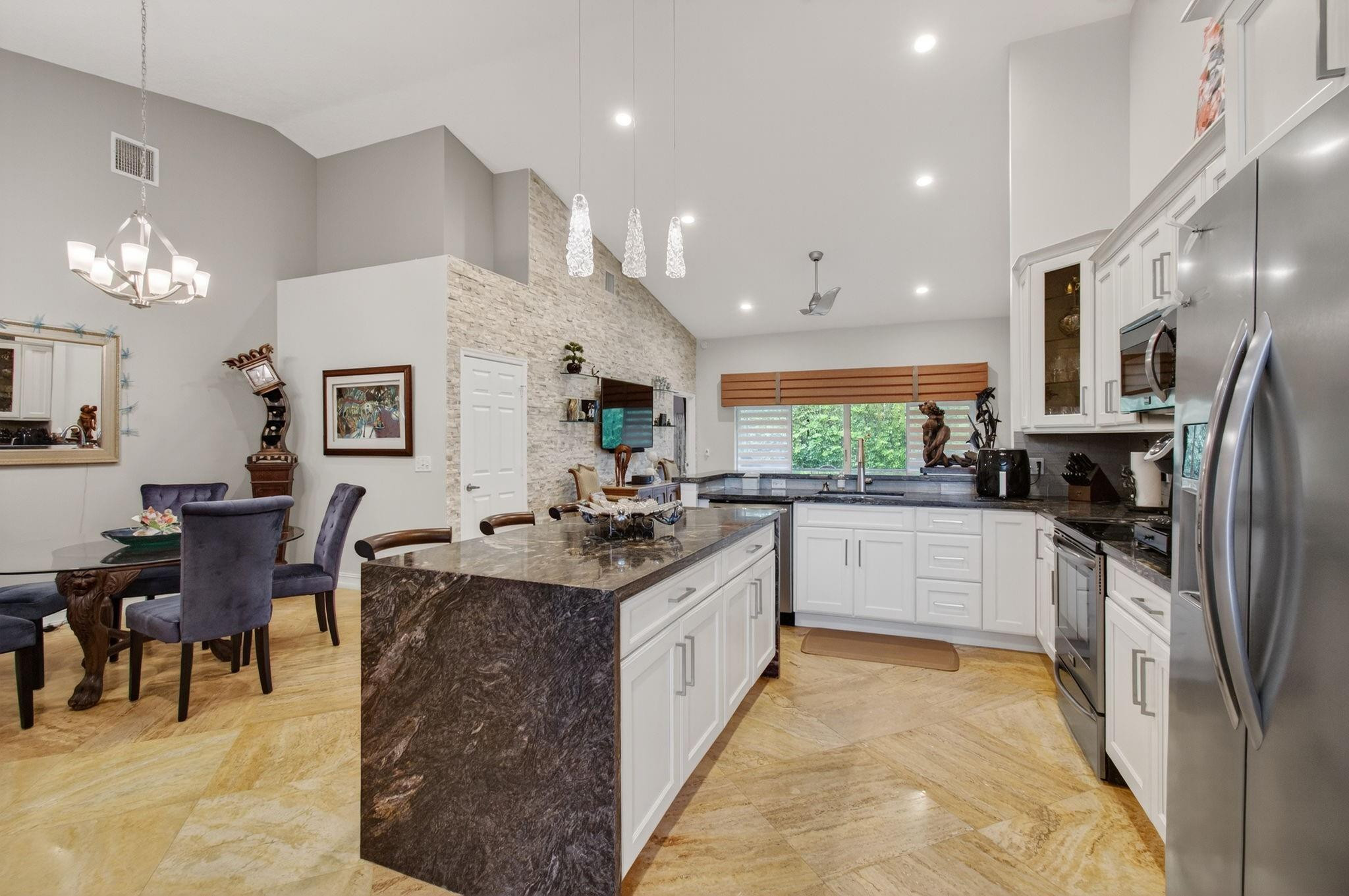 8553 Vía Serena, Unit 8553 Boca Raton, FL 33433 - Photo 24 of 62 Photo 24