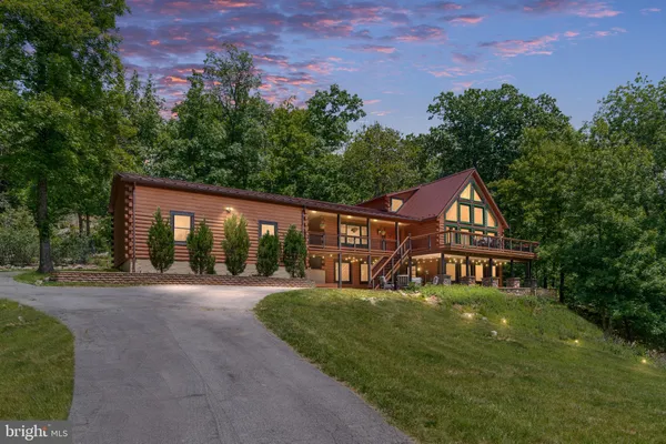 $729,900 | 623 Shenandoah Valley Drive, Front Royal, VA 22630