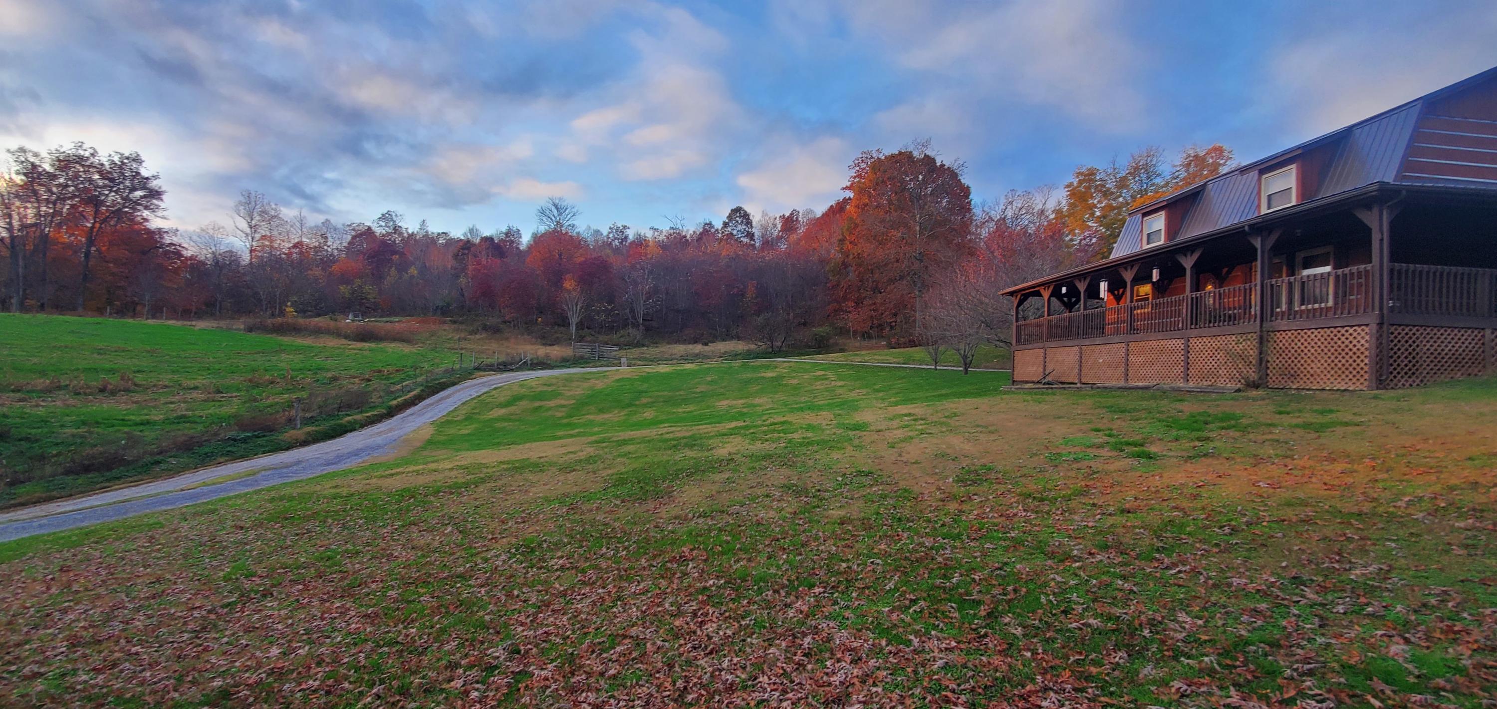 1016 Shirley Road Washburn, TN 37888 - Photo 5 of 39 20201112_171335