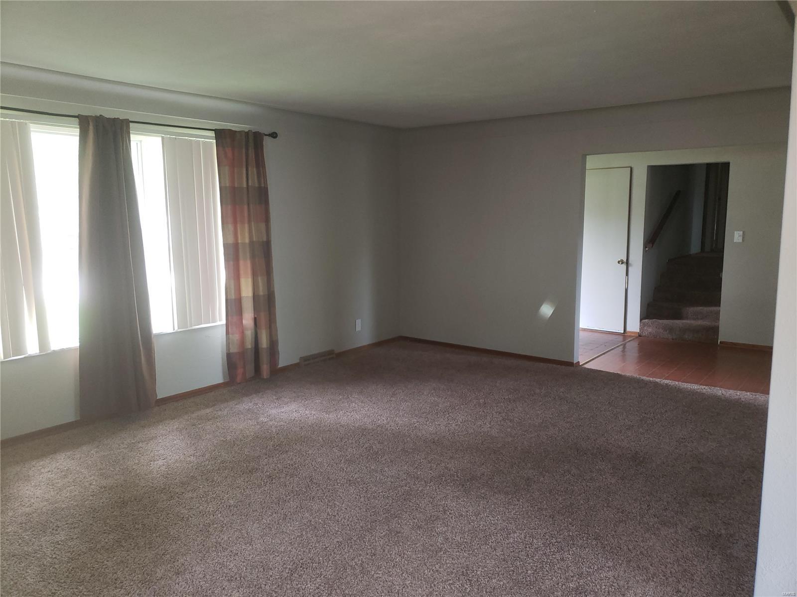 216 Pleasant Ridge Road Fairview Heights, IL 62208 - Photo 5 of 20 Gallery Image 5