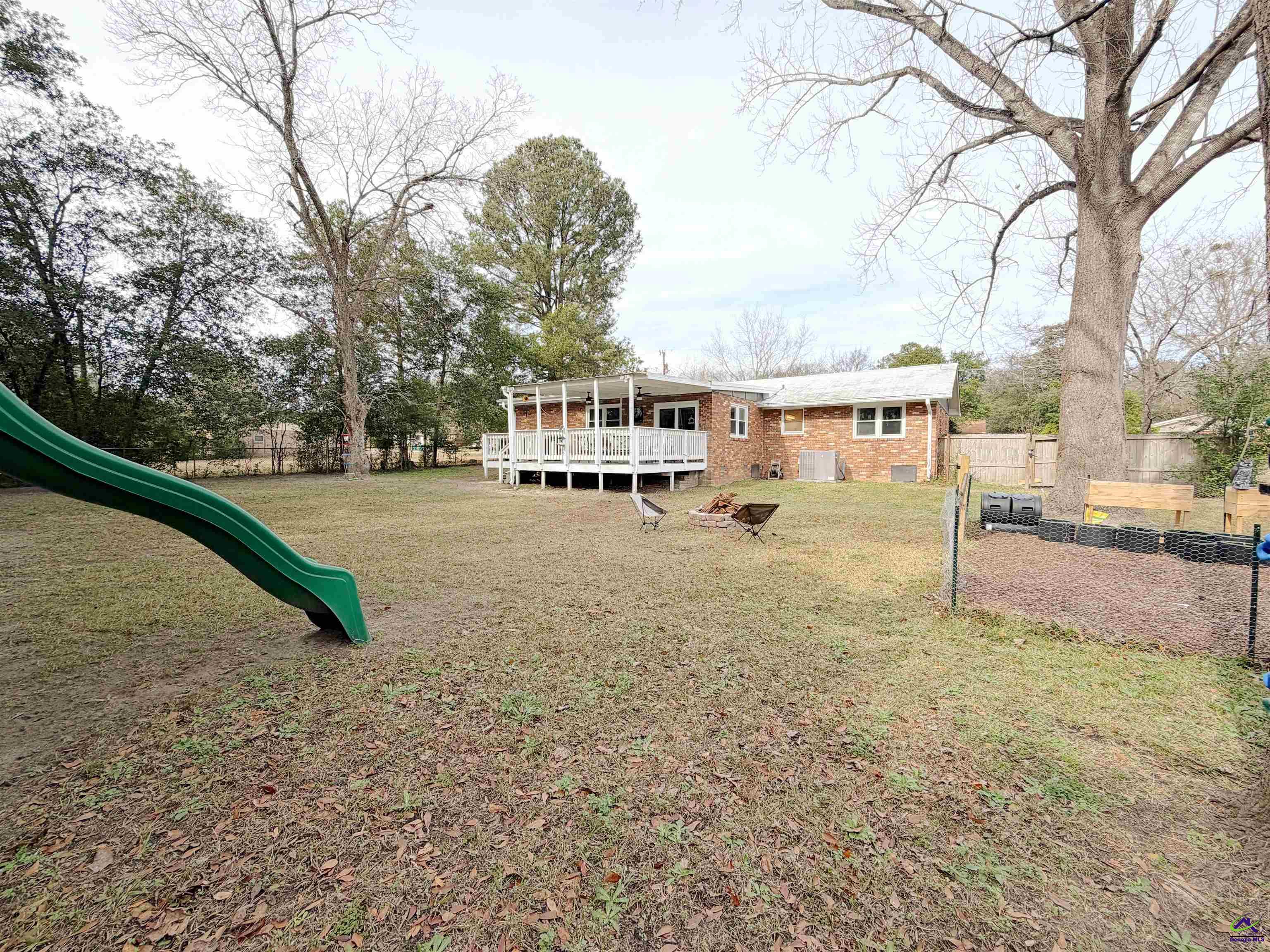 108 Weaver Road Warner Robins, GA 31093 - Photo 22 of 26 a view of residential houses with yard and entertaining space