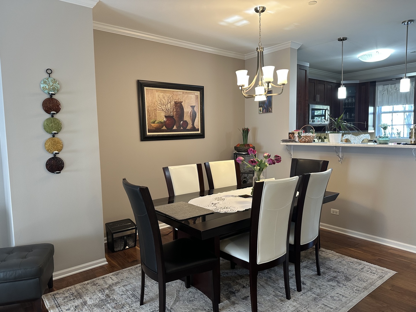 172 East River Road, Unit R Des Plaines, IL 60016 - Photo 11 of 35