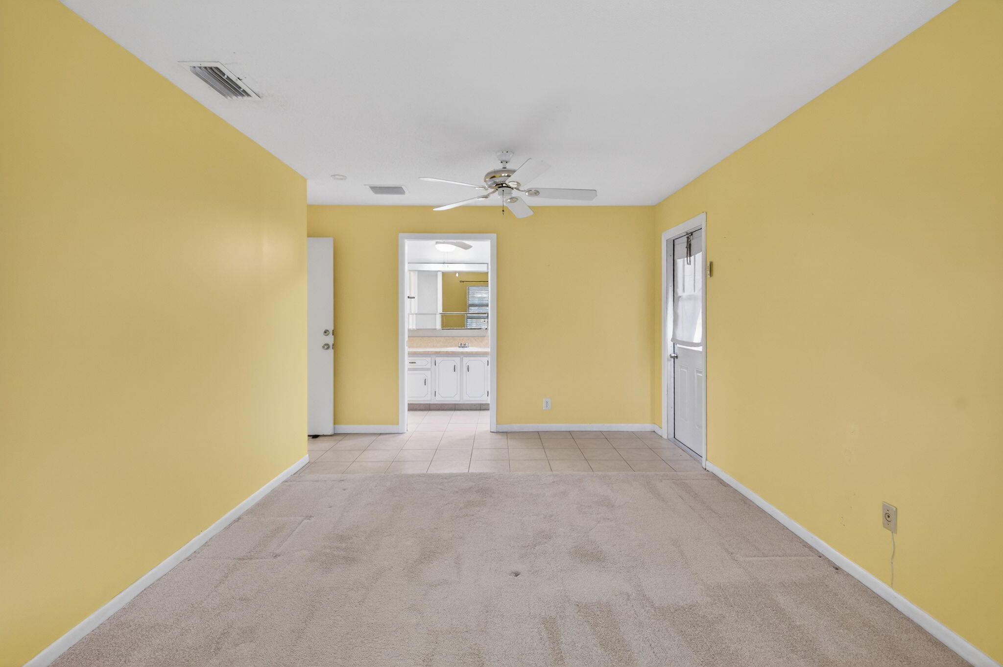 270 High Point Court, Unit D Boynton Beach, FL 33435 - Photo 19 of 41 an empty room with a natural light
