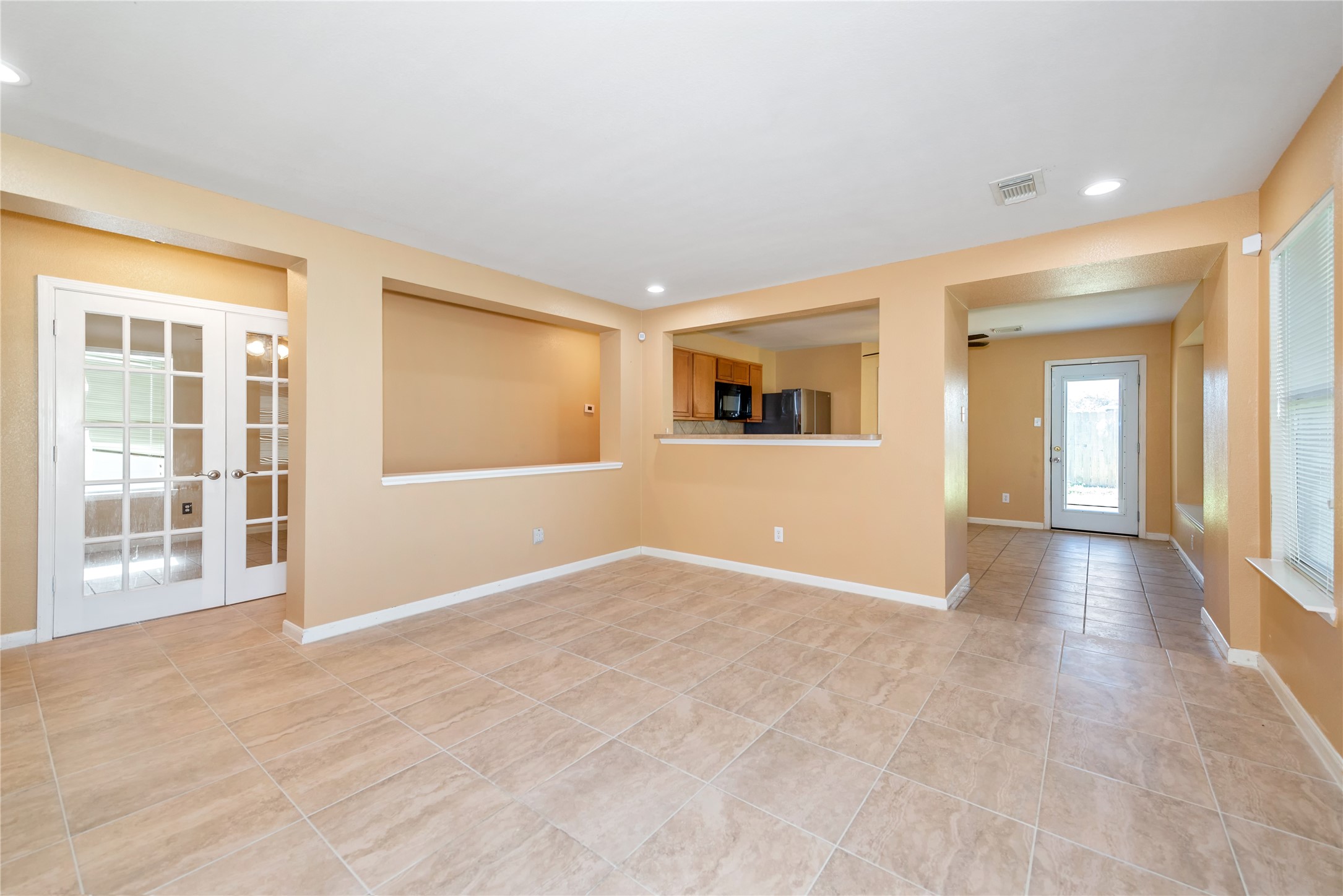 21219 Misty Brook Bend Lane Spring, TX 77379 - Photo 4 of 24