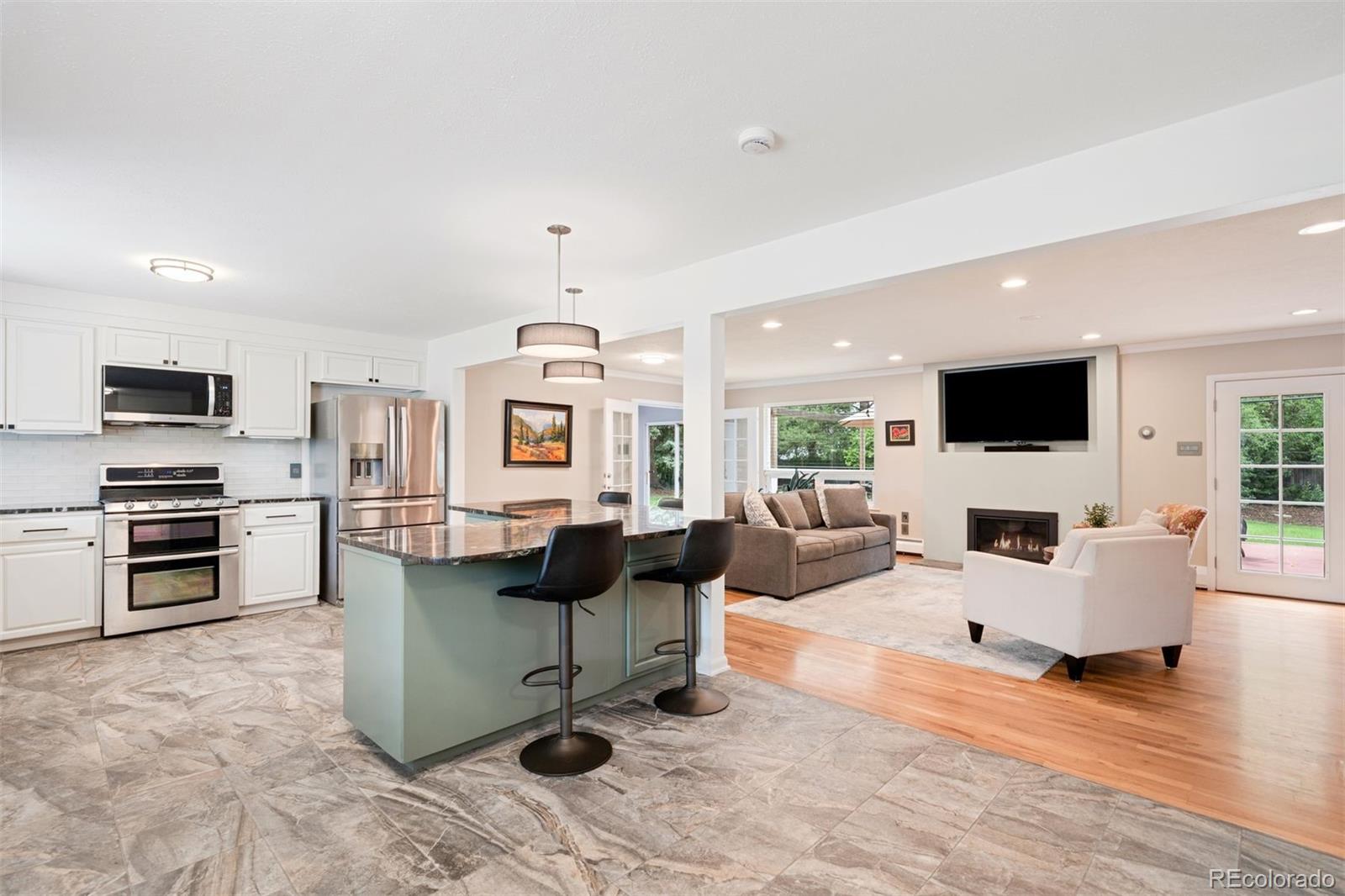 5 Circle Drive Denver, CO 80215 - Photo 7 of 29