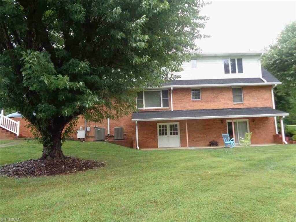340 Hartgrove Road King, NC 27021 - Photo 3 of 30