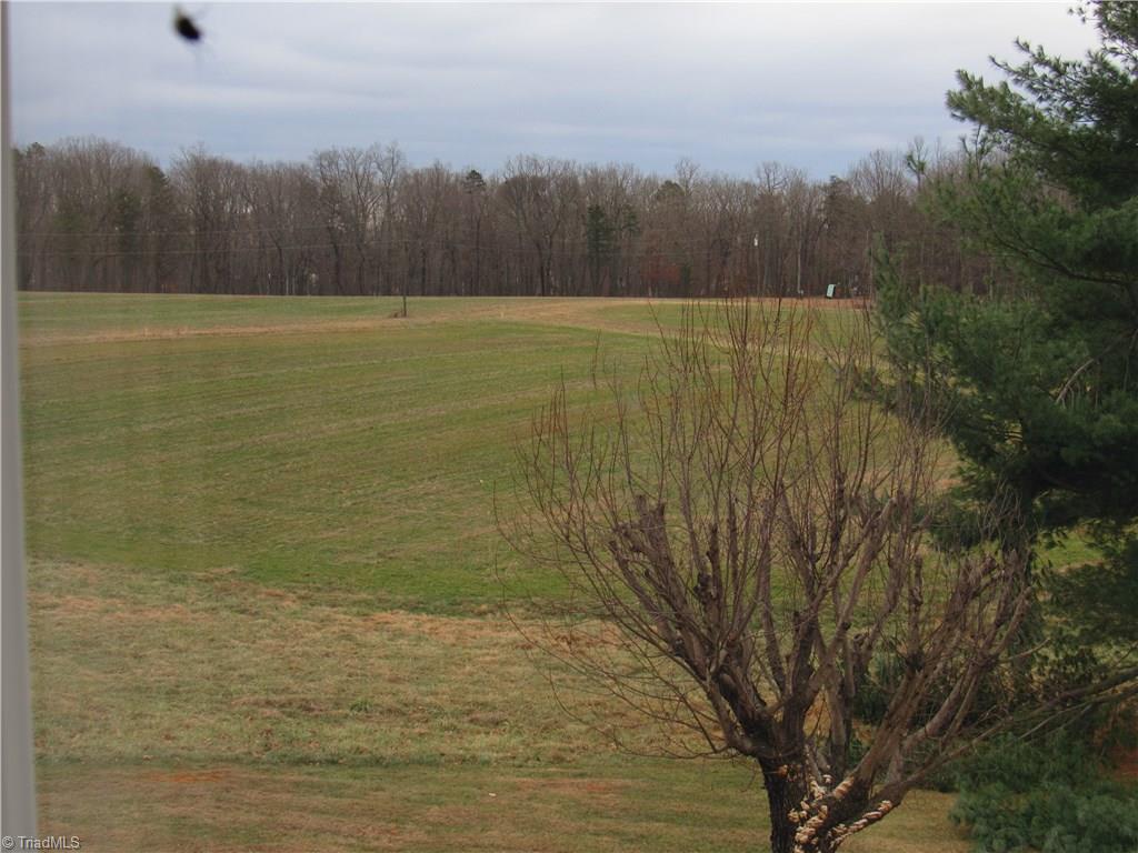 340 Hartgrove Road King, NC 27021 - Photo 4 of 30