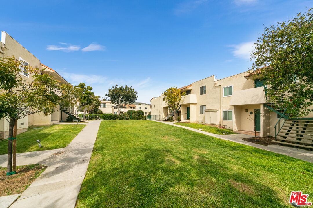 6481 Kanan Dume Road Malibu, CA 90265 - Photo 14 of 27