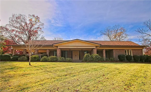 $349,000 | 911 Kingston Street, High Point, NC 27262