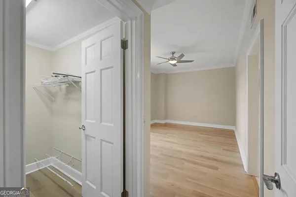 a view of walk in closet