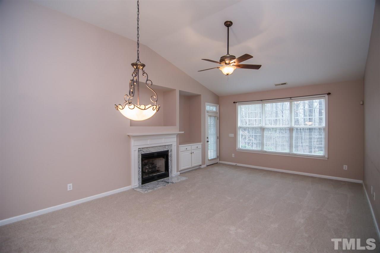 10223 Dapping Drive Raleigh, NC 27614 - Photo 8 of 30