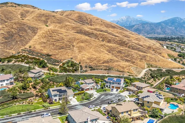 $959,900 | 33482 Miners Drive, Yucaipa, CA 92399
