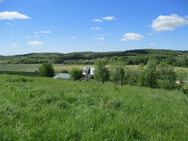 $99,000 | 13.13 A County W, Elroy, WI 53929