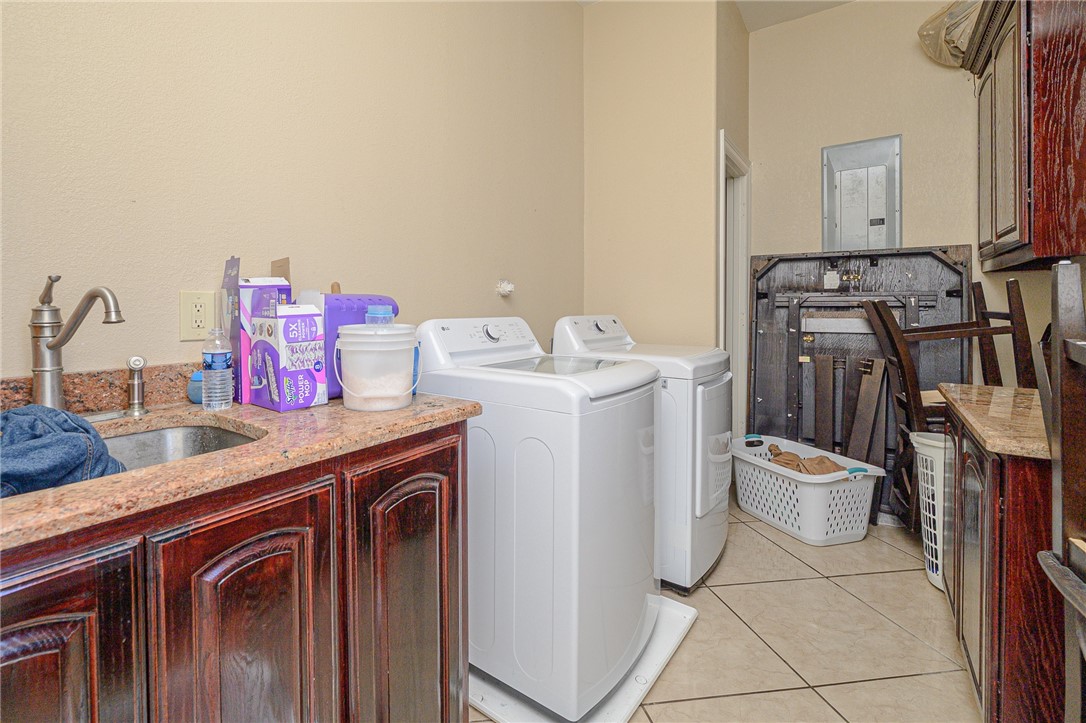 2390 Johnson Road Aransas Pass, TX 78336 - Photo 27 of 39