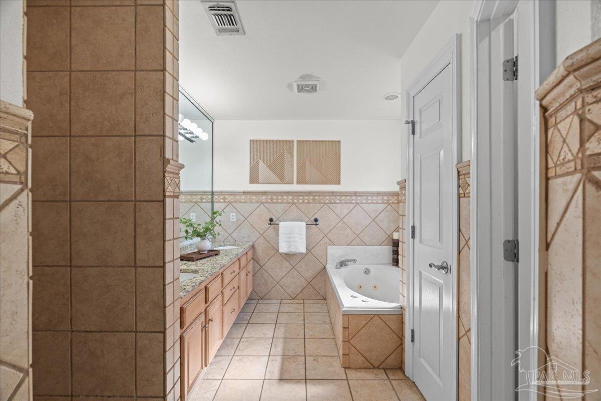 3767 Bengal Road Gulf Breeze, FL 32563 - Photo 23 of 47 Gallery Image 23