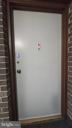 $199,000 | 12703 Lotte Drive, Unit 101, Woodbridge, VA 22192