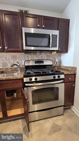 $199,000 | 12703 Lotte Drive, Unit 101, Woodbridge, VA 22192