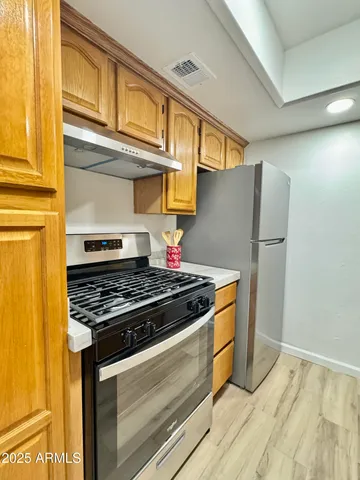 $285,000 | 1622 East Campbell Avenue, Unit T, Phoenix, AZ 85016