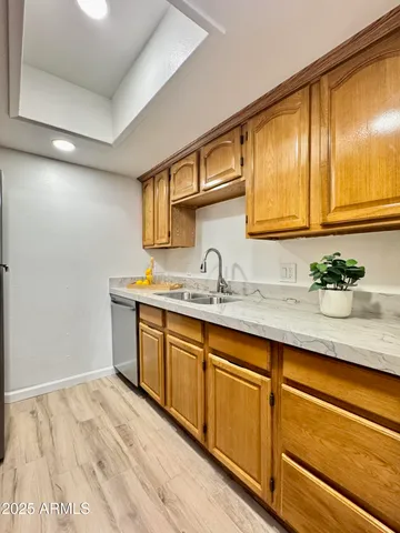 $285,000 | 1622 East Campbell Avenue, Unit T, Phoenix, AZ 85016