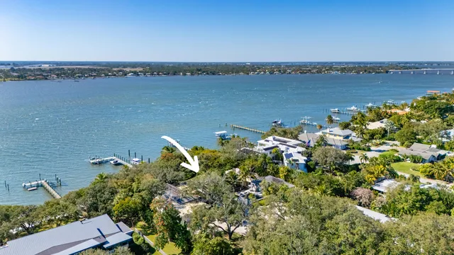 $23,500,000 | 109 South River Road, Sewall's Point, FL 34996