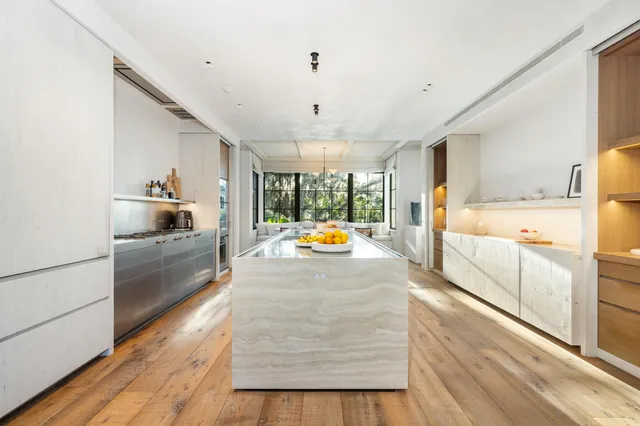 $23,500,000 | 109 South River Road, Sewall's Point, FL 34996