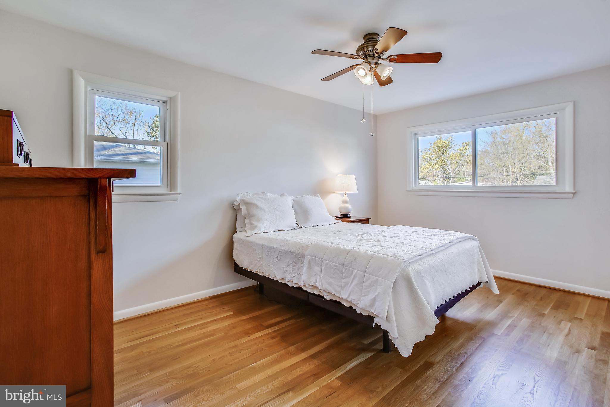 8915 Battery Road Alexandria, VA 22308 - Photo 18 of 57 Second bedroom is very large