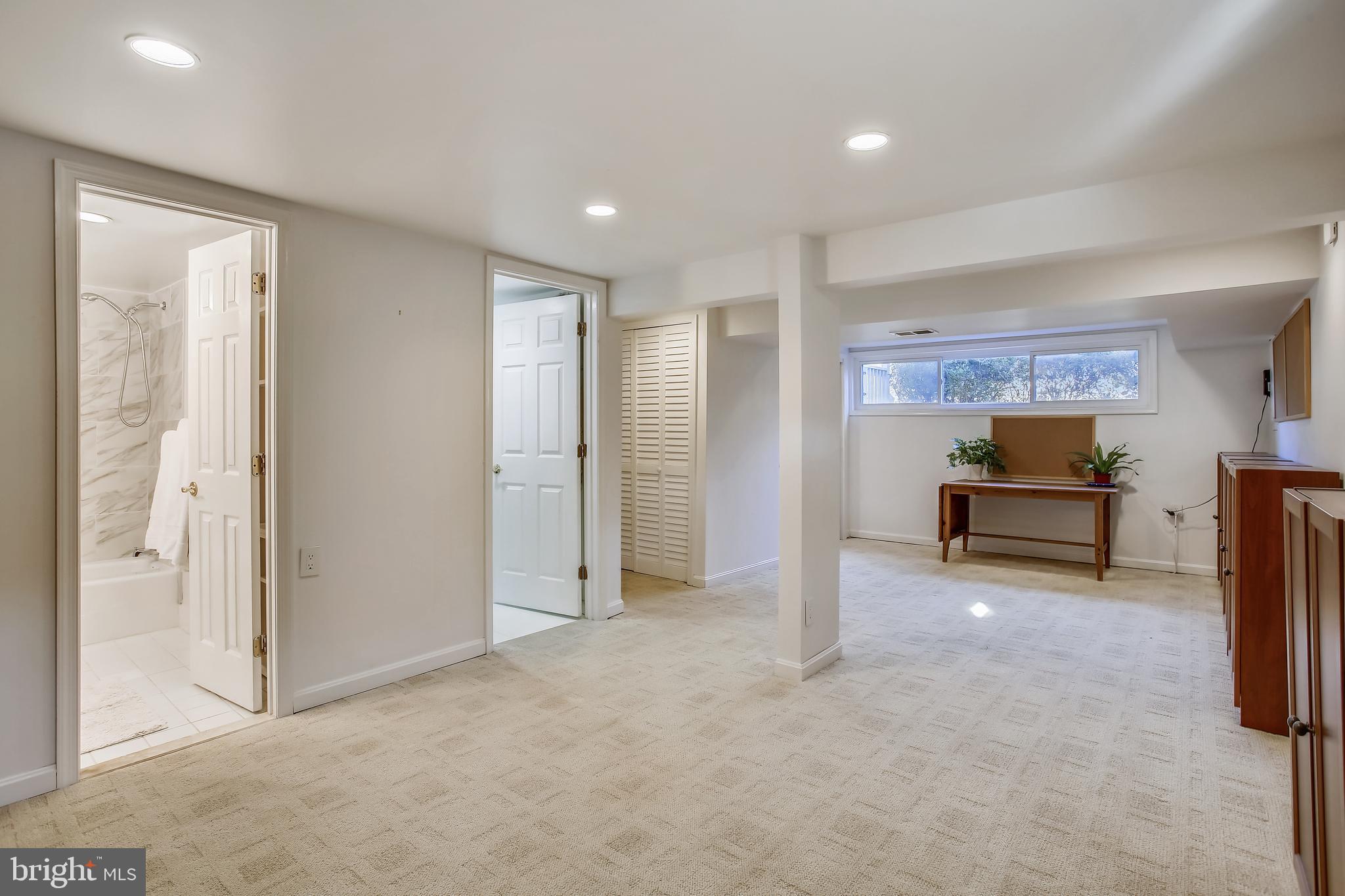 8915 Battery Road Alexandria, VA 22308 - Photo 38 of 57 Rec room has a full bath