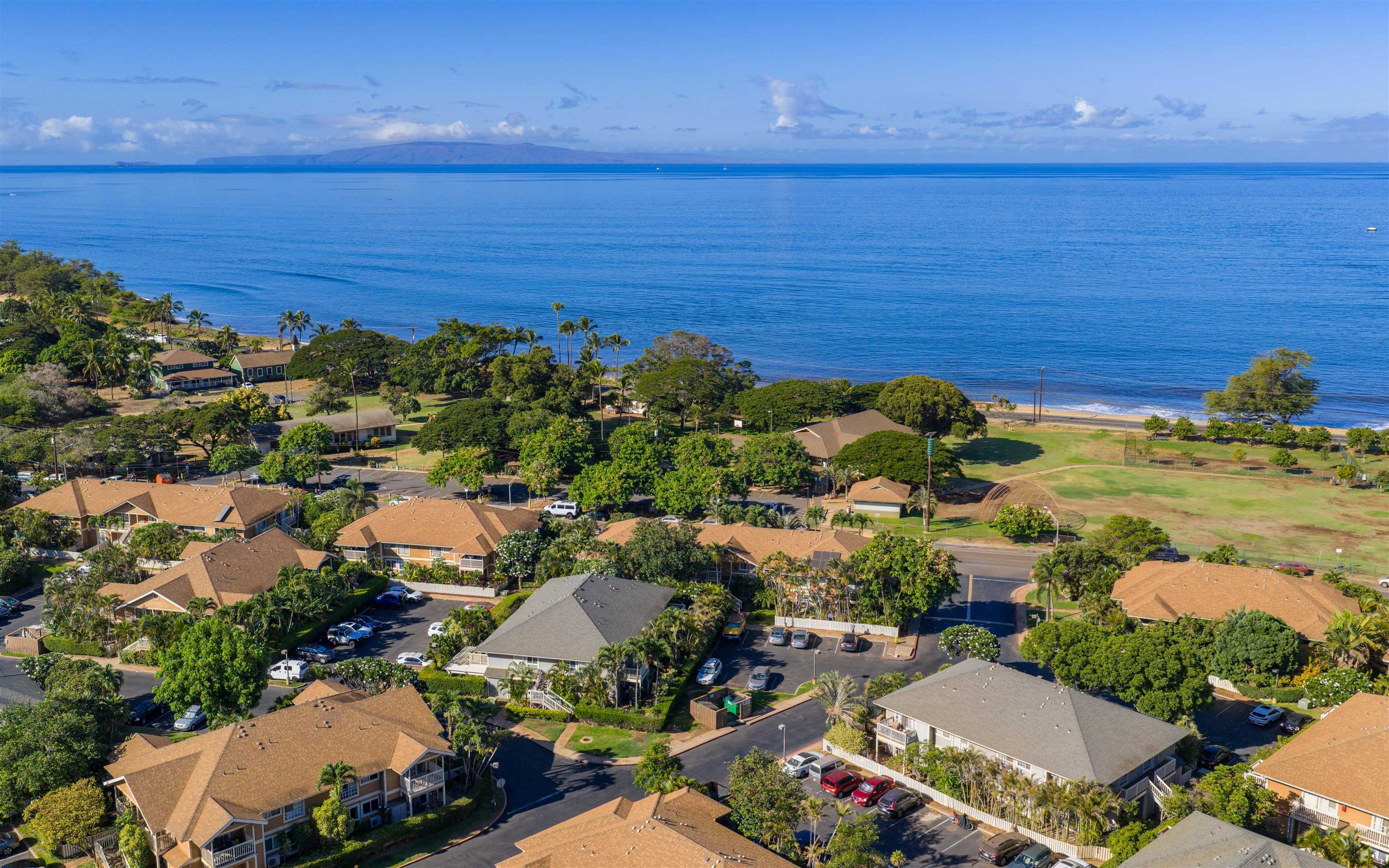 140 Uwapo Road, Unit 43204 Kihei, HI 96753 - Photo 15 of 21 a view of a sky from a terrace