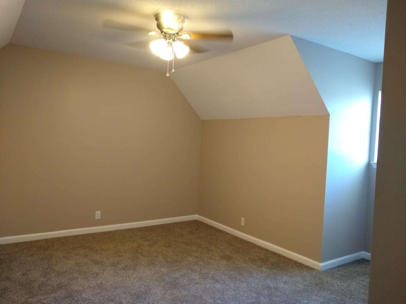 564 Bonds Road Chickamauga, GA 30707 - Photo 13 of 30 bedroom 1 a