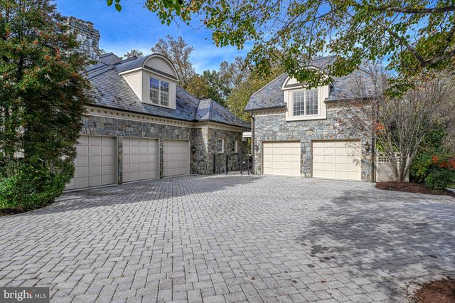 $4,175,000 | 7972 Georgetown Pike, McLean, VA 22102