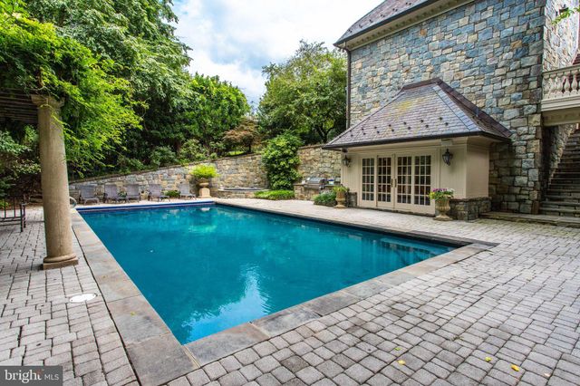 $4,175,000 | 7972 Georgetown Pike, McLean, VA 22102